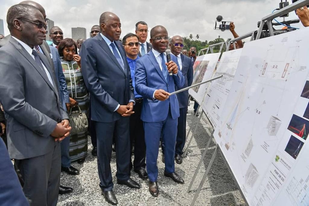 Le Premier ministre ivoirien, Amadou Gon Coulibaly, lors du lancement des travaux du pont de Cocody, le 22 mars 2019. © DR / Primature Côte d’Ivoire