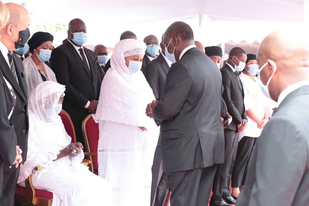 Cérémonie d'hommage de la nation au Premier ministre Amadou Gon Coulibaly, mardi 14 juillet 2020, en présence du président Alassane Ouattara. © C.Ibou.T/Service presse de la présidence