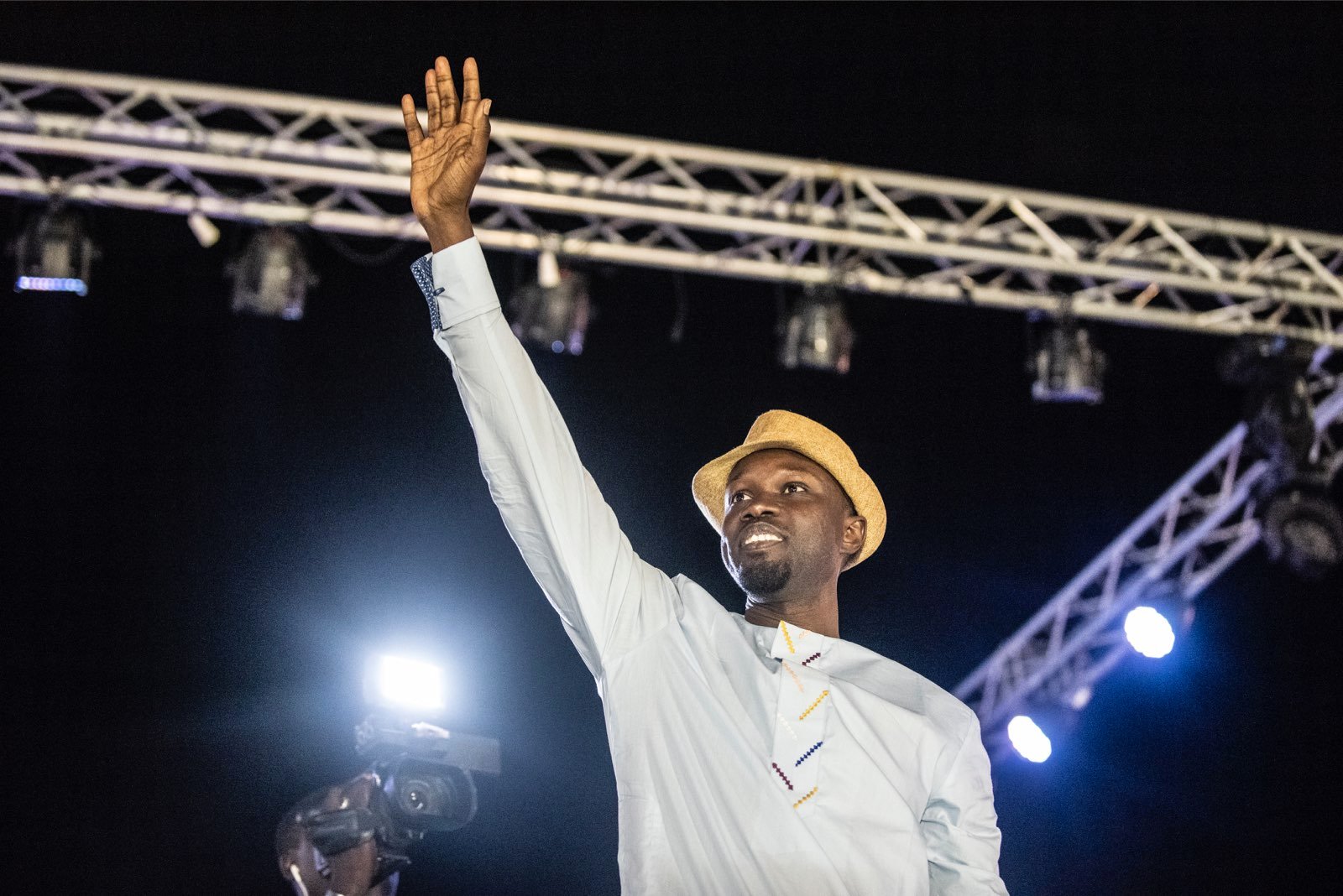 Ousmane Sonko en meeting à Pikine le 21 février 2019. © Sylvain Cherkaoui pour Jeune Afrique