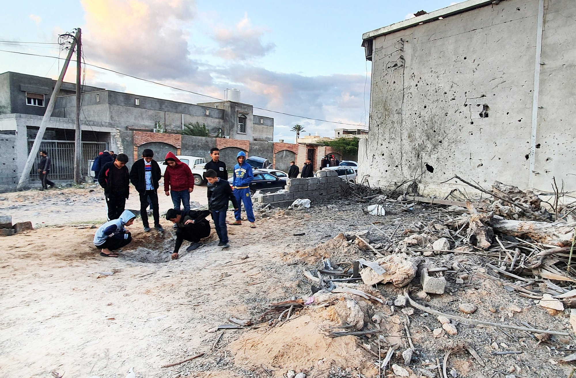 Le 29 décembre 2019, après une frappe aérienne à Tajoura, dans la banlieue de Tripoli. © Mahmud TURKIA/AFP