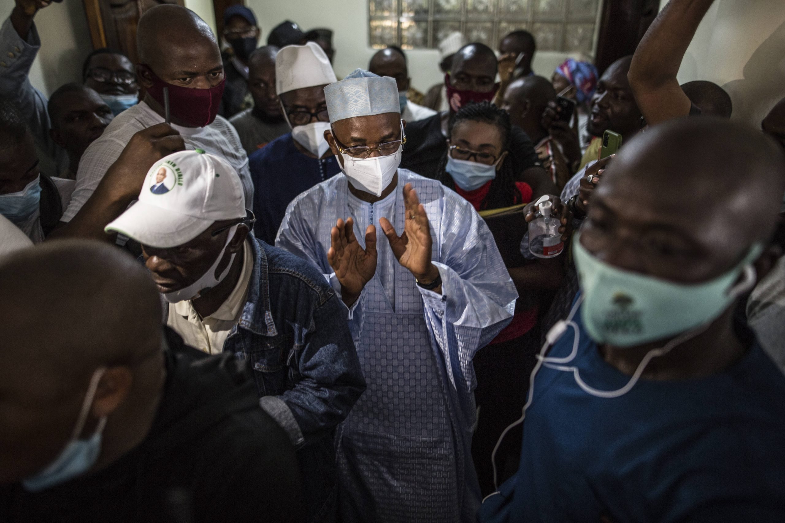 Cellou Dalein Diallo a revendiqué la victoire le 19 octobre, avant la publication des résultats officiels de la présidentielle. © Sadak Souici/AP/SIPA