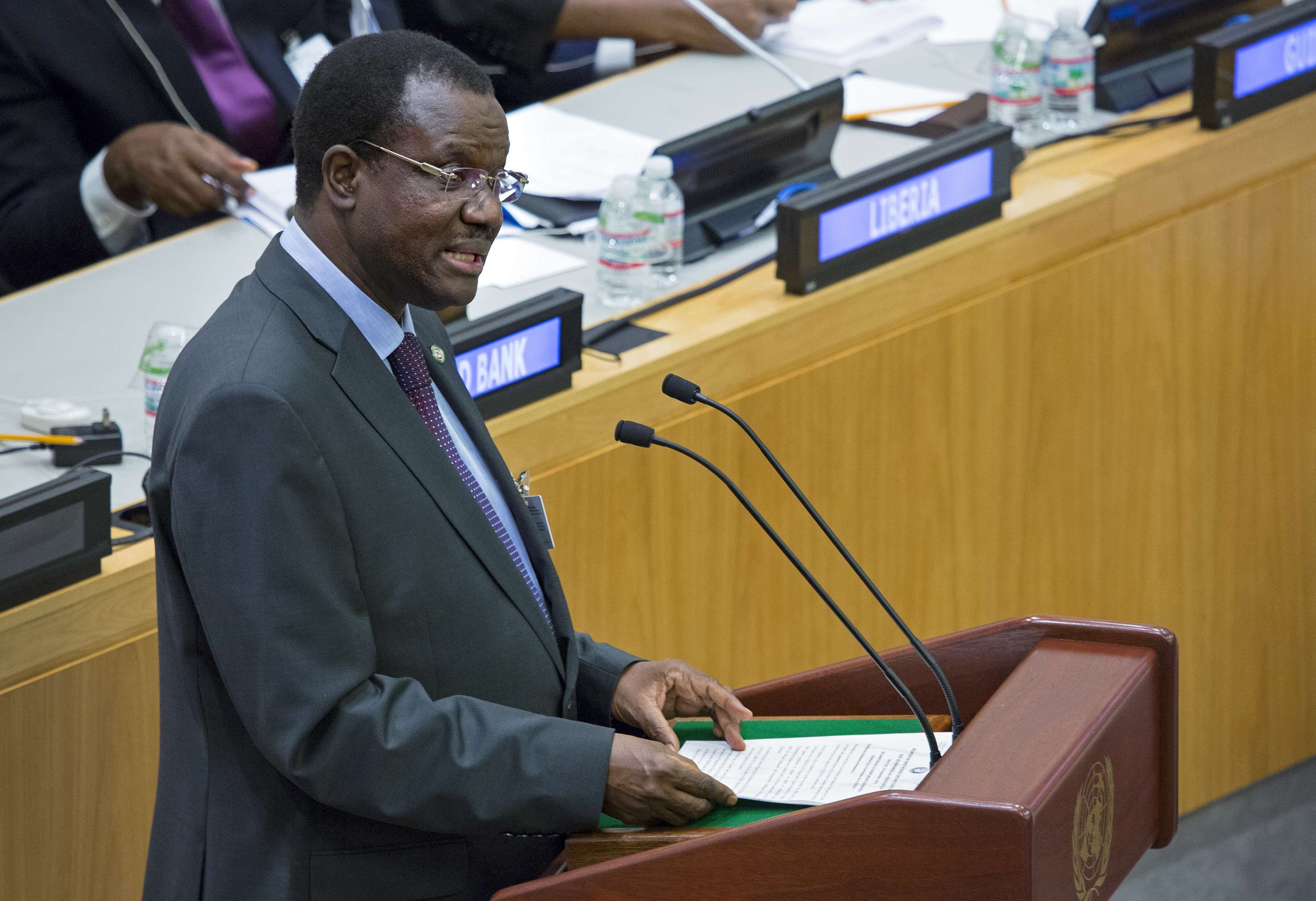 Kadré Désiré Ouédraogo, président de la Commission de la Communauté économique des États d'Afrique de l'Ouest, s'exprimant lors d'une réunion à haut niveau sur l'épidémie d'Ebola lors de la 69ème Assemblée générale des Nations Unies au siège américain, le jeudi 25 septembre 2014. © Craig Ruttle/AP/SIPA