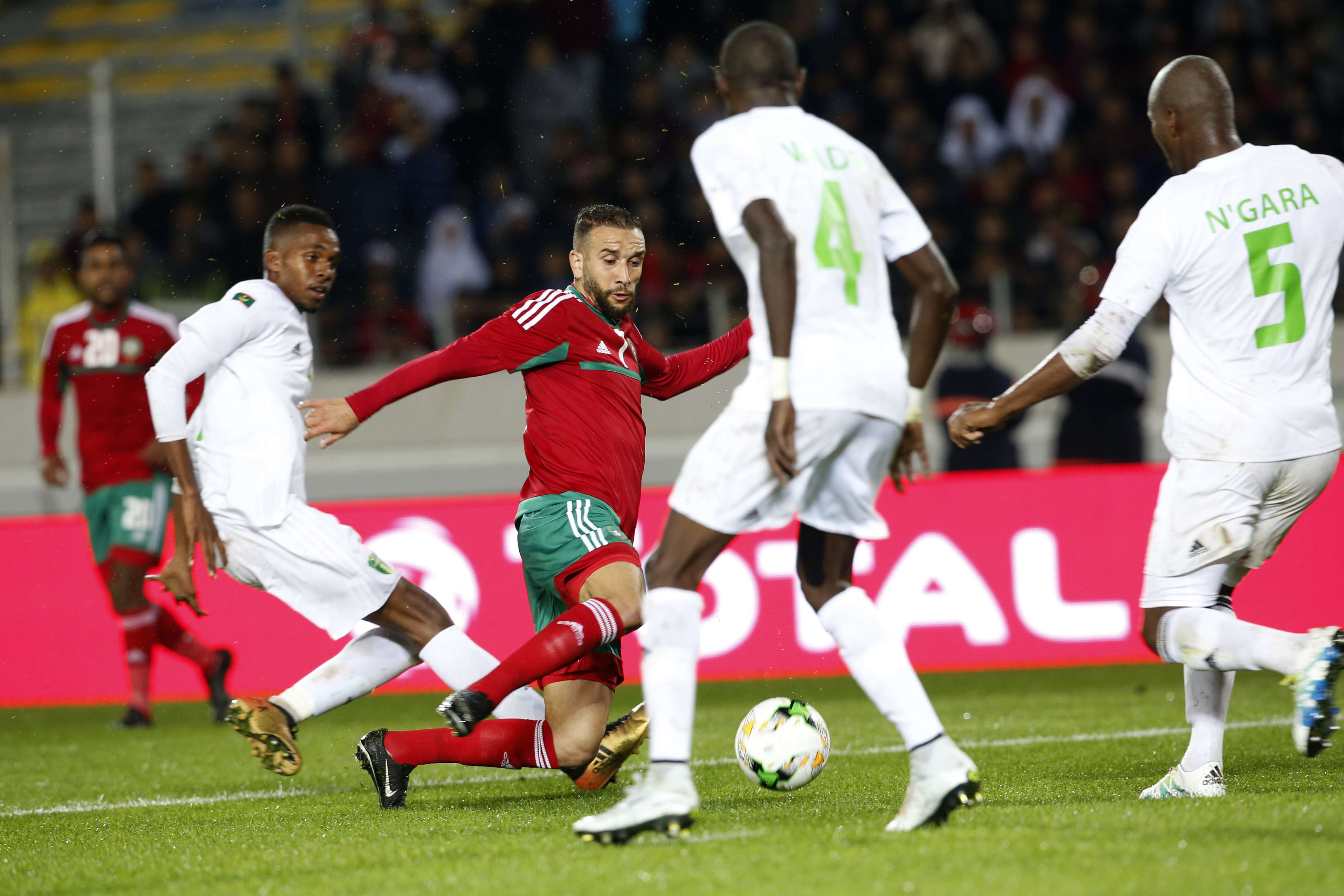 L'équipe de football marocaine affronte la Mauritanie, le 13 janvier 2018. © Abdeljalil Bounhar/AP/SIPA