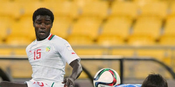 Le Sénégalais Moussa Wagué pendant le Mondial U20 en Nouvelle-Zélande, le 14 juin 2015. © Ross Setford/AP/SIPA