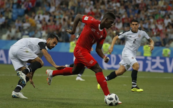 Le joueur camerouno-suisse Brael Embolo, face au Costa-Rica, le 27 juin, lors du Mondial 2018 en Russie. © Vadim Ghirda/AP/SIPA