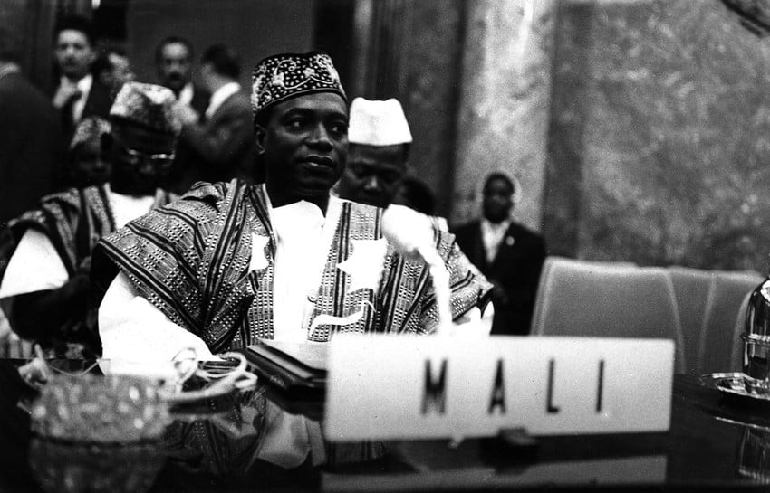 Le président malien Modibo Keïta, ici à Addis-Abeba en Éthiopie, le 25 mai 1963 lors de la création de l'OUA. © Archives Jeune Afrique