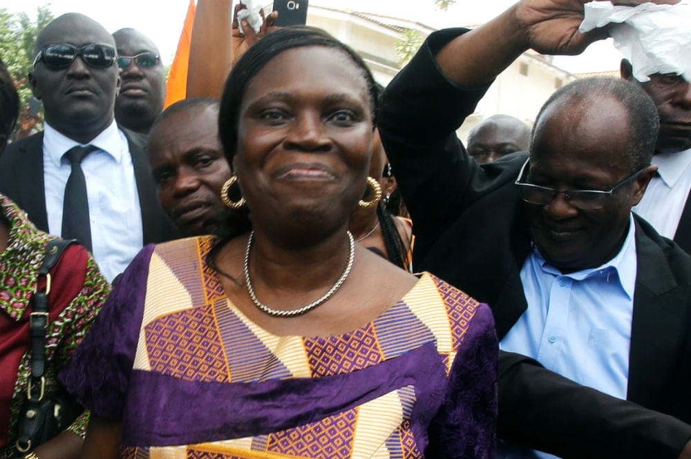 Simone Gbagbo, quelques heures après sa remise en liberté, mercredi 8 août 2018 à Abidjan. © REUTERS/Thierry Gouegnon