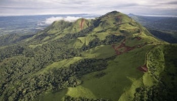 Les montagnes du Simandou, au coeur de cette affaire de corruption.