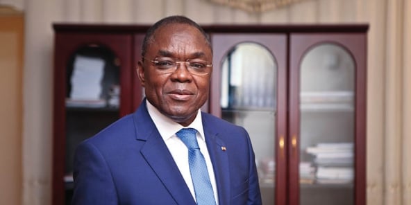Payadowa Boukpessi, ministre de l’Administration territoriale et de la décentralisation.