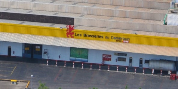 Vue aérienne de la Société des Brasseries du Cameroun dans la ville de Garoua en juin 2011.