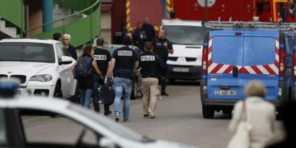 Arrestation d'un homme après une perquisition à Saint-Étienne-du-Rouvray, le 26 juillet 2016.