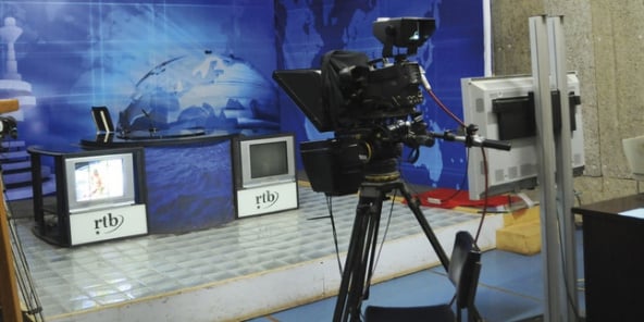 Plateau de la télévision nationale burkinabè, à Ouagadougou.