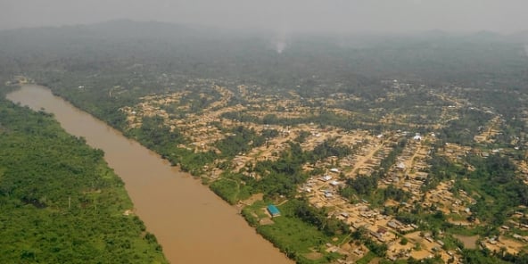 La rivière Ulindi à Shabunda, dans l’est de la RDC.