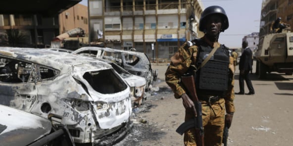 À Ouagadougou, au Burkina Faso, en janvier 2016 après l’attaque qui a notamment frappé l’hôtel Splendid et le café Cappuccino.