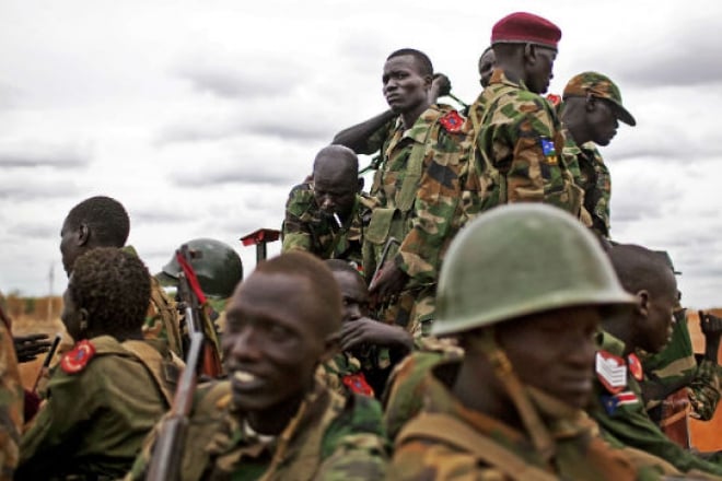 Des soldats de l’armée sud-soudanaise, en 2012 dans l’État d’Unité.