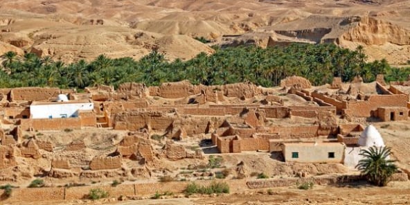 Tamerza, une oasis située au sud-ouest de la Tunisie (gouvernorat de Tozeur)
