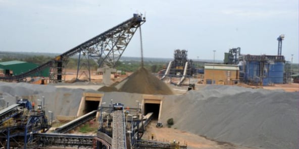 Usine de la mine d'or de Tongon, en Côte d'Ivoire, exploitée par la compagnie Randgold (devenu Barrick ; photo d'illustration).