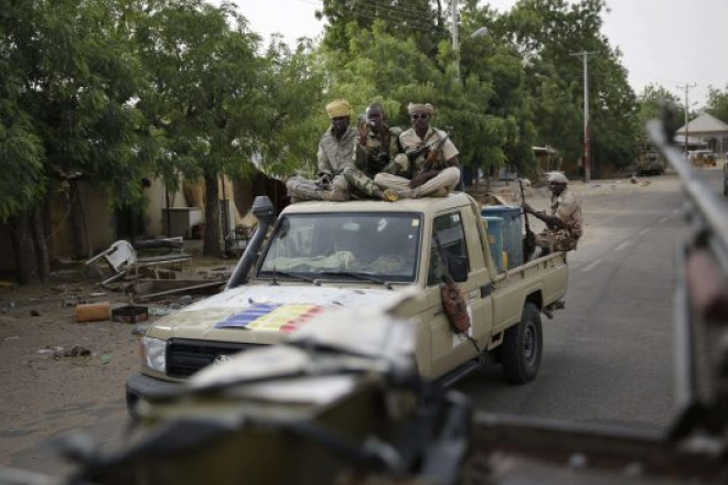 Le Tchad déploie des militaires au Nigeria et au Niger après l'attaque de Bohoma