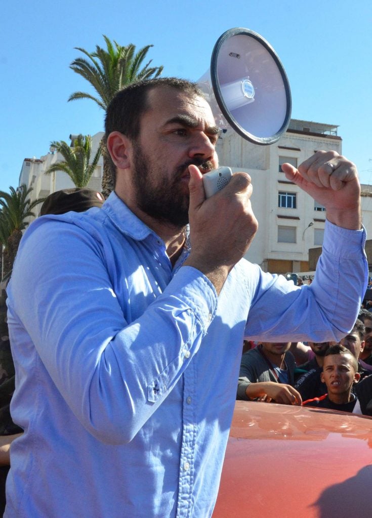 L’activiste marocain Nasser Zefzafi lors d’une manifestation à El Hoceïma, dans le nord du Rif, au Maroc, le jeudi 18 mai 2017. © Aboussi Mohamed/AP/SIPA