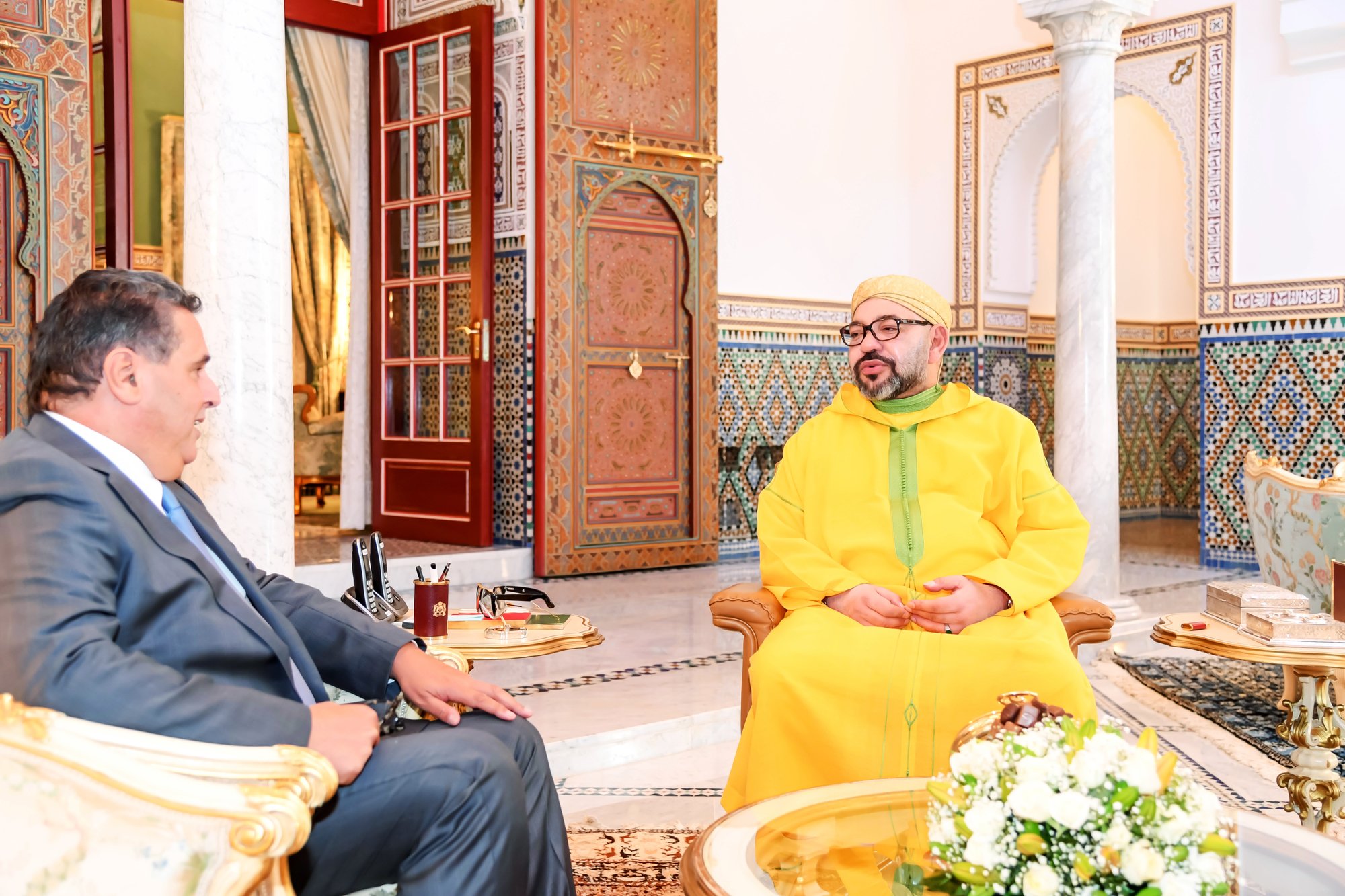 Mohammed VI et Aziz Akhannouch, ministre de l’Agriculture, le 19 octobre 2018, au Palais royal de Marrakech (Maroc) © Margaux Mazellier