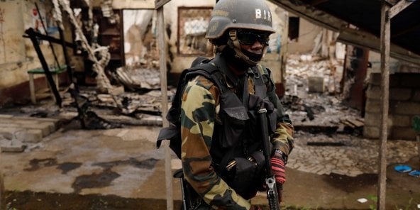 Un soldat du Bataillon d’intervention rapide (BIR), à) Buea, dans le Cameroun anglophone, en octobre 2018.(Illustration)