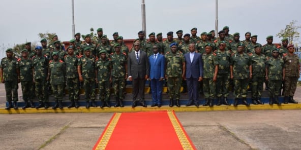 Félix Tshisekedi et les hauts cadres militaires, le premier janvier 2020 au ministère de la Défense.