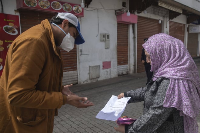 Coronavirus : au Maroc, les médecins devenus politiques appelés à remettre la blouse