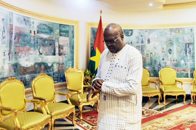 Présidentielle et législatives au Burkina : comme un parfum de campagne