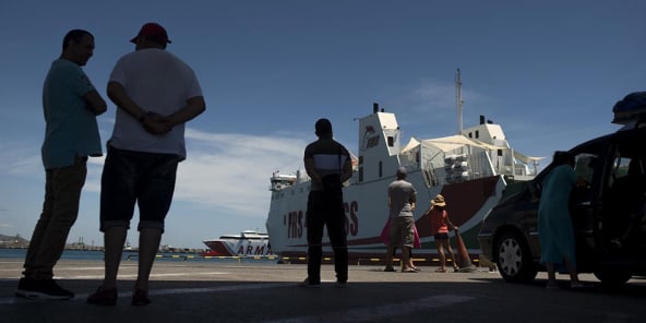 Embarquement sur le ferry pour Tanger dans le port d’Algésiras, en Espagne, en juillet 2019.