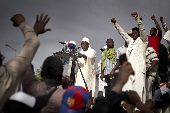 Mali : jusqu'où ira Mahmoud Dicko, l'imam qui fait trembler Koulouba ?