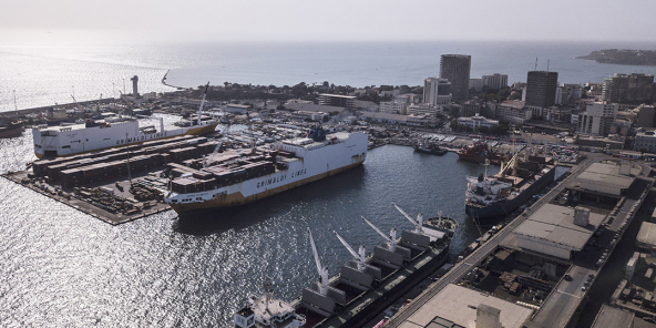 Le port autonome de Dakar.