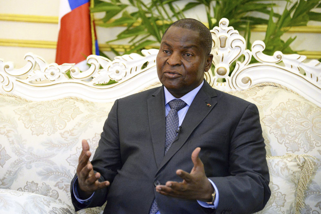 Présidentielle en Centrafrique : les coulisses de l'entrée en campagne de Touadéra
