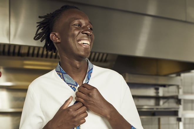 Le Franco-Malien Mory Sacko, étoile montante de la gastronomie à Paris