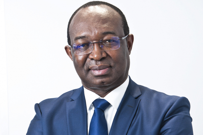 Présidentielle en Centrafrique : qui conseille Dologuélé face à Touadéra et Bozizé ?