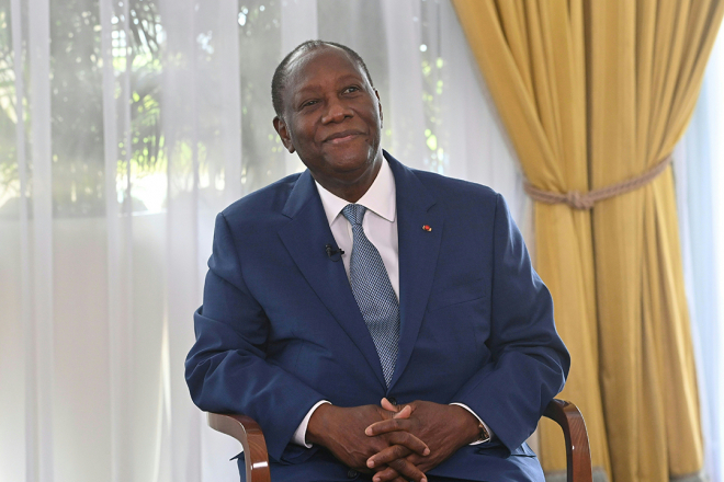 Présidentielle en Côte d'Ivoire : comment Alassane Ouattara gère la crise
