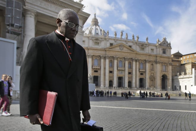 Le pape accepte la démission du cardinal guinéen Robert Sarah