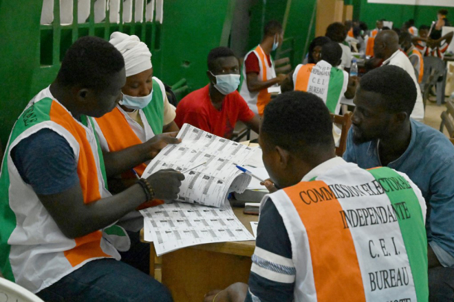 Législatives en Côte d'Ivoire : les candidats indépendants peuvent-ils jouer les trouble-fête ?