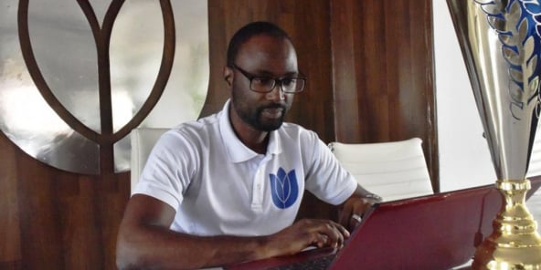 Mountaga Keïta au siège de son entreprise Tulip Industries, à Conakry, fin mars.