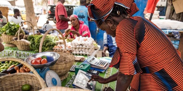 Trois réponses pour accélérer l’accès au numérique en Afrique occidentale et centrale